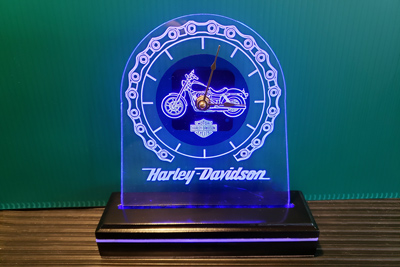 Engraved Clock, Engraver's Den